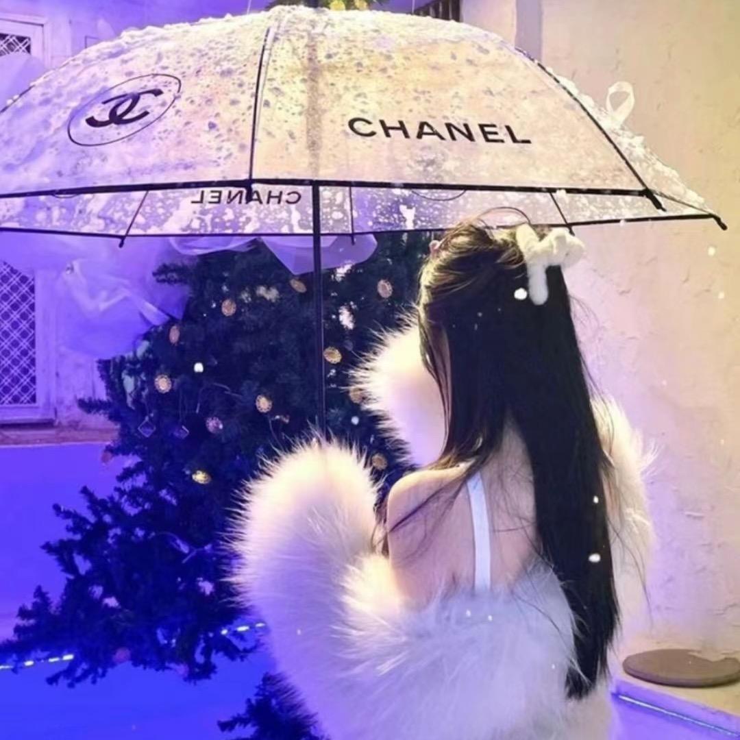 六两。
