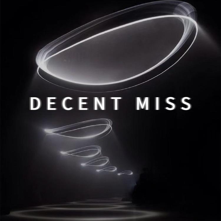 DECENT MISS 体面小姐