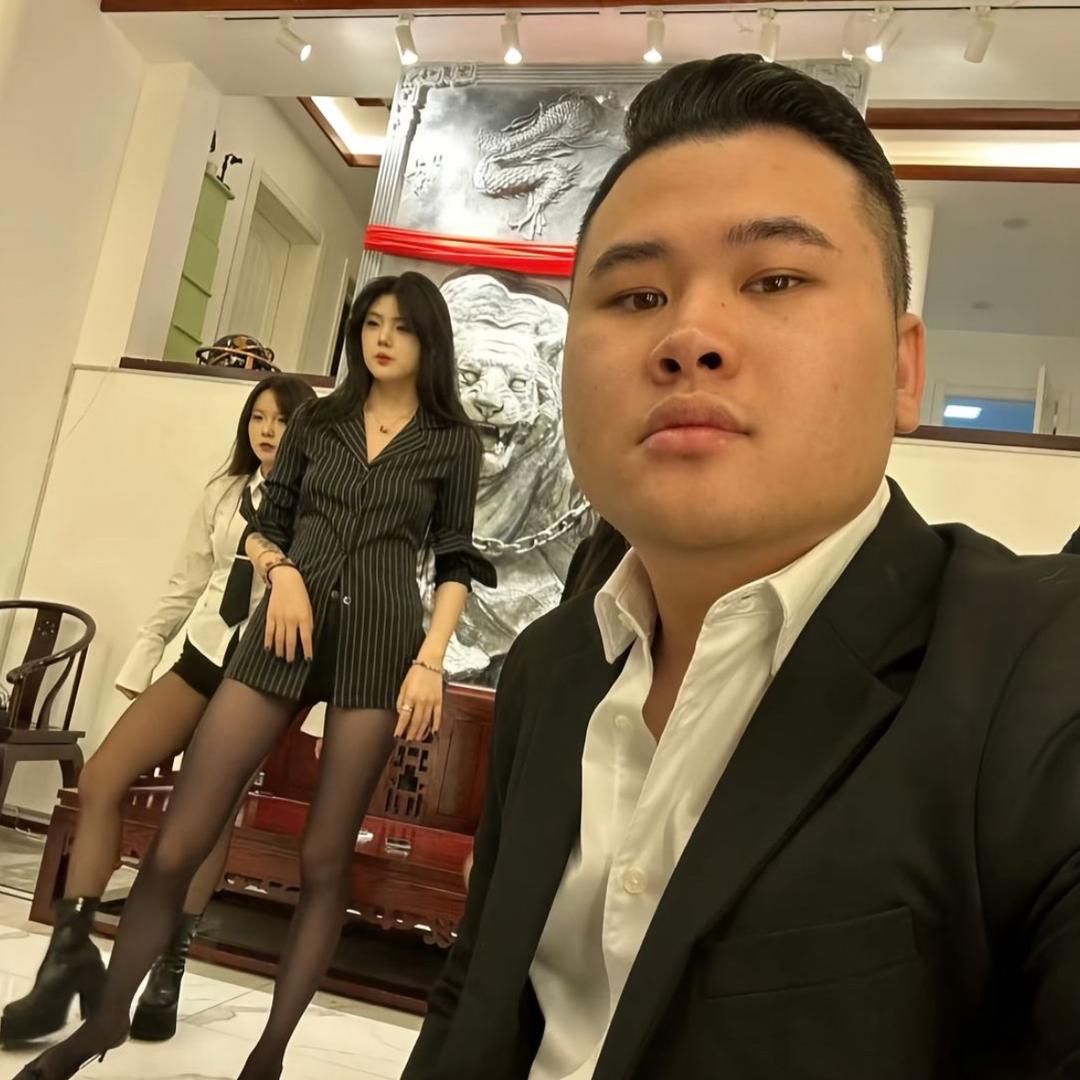 星期八见一面叭.