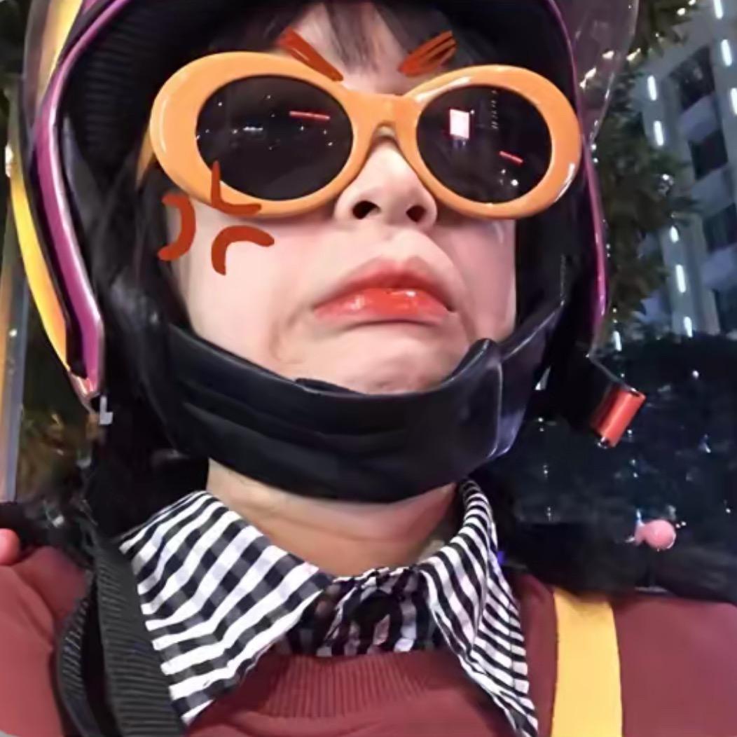 蹬腿小豆包