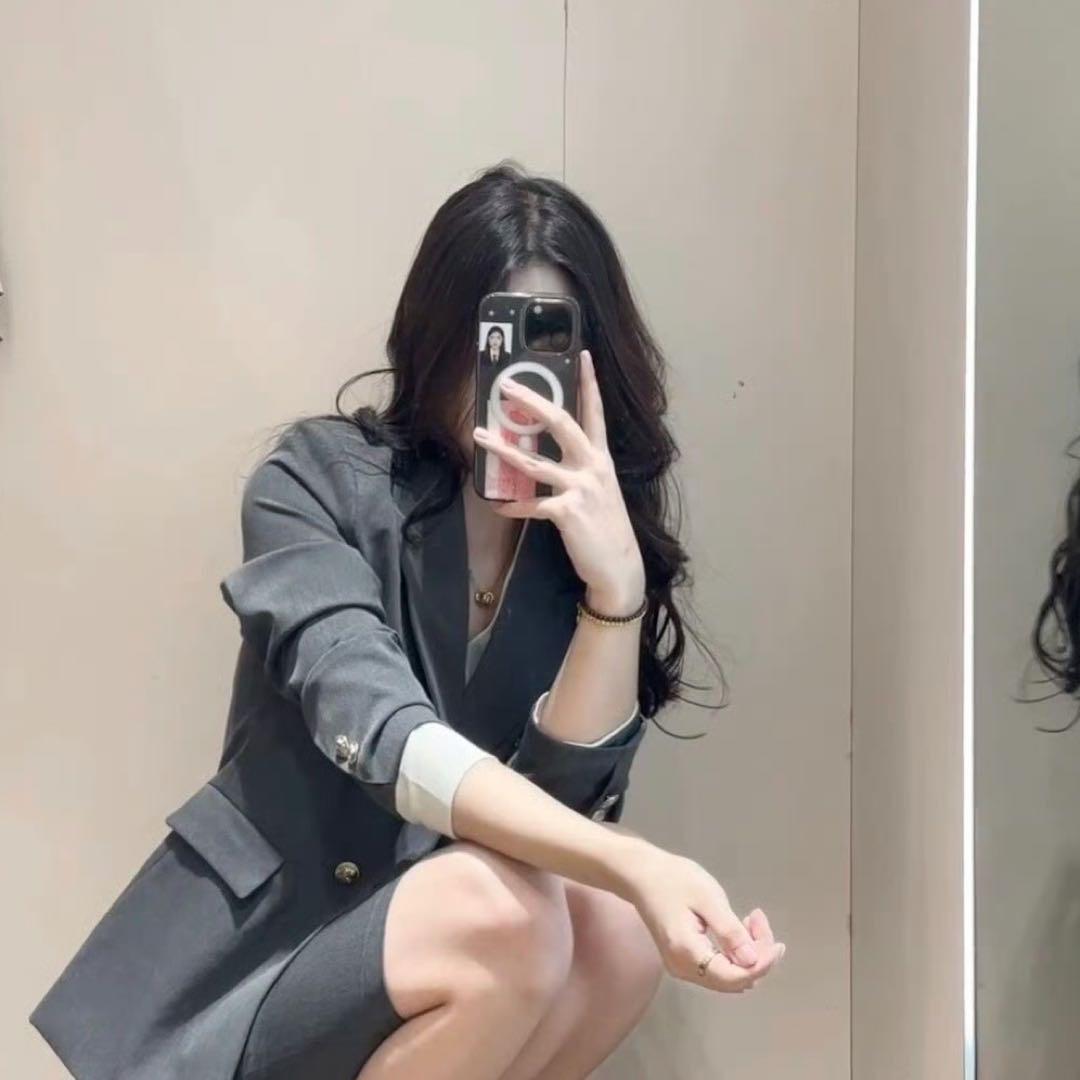 路灯照不到的夜空