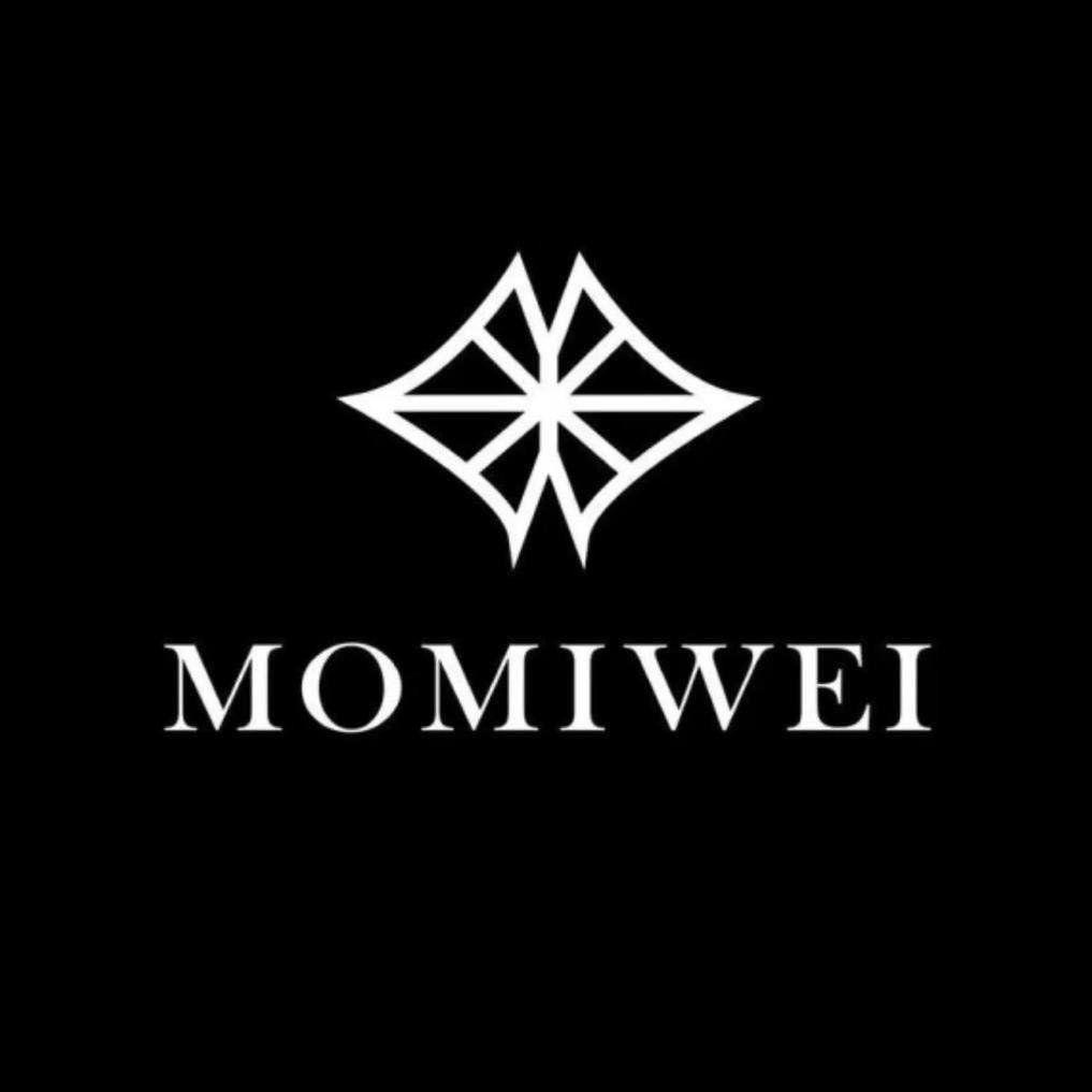 武汉MOMIWEI恒隆店长
