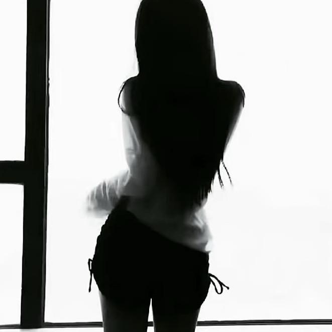 “老婆”🫥