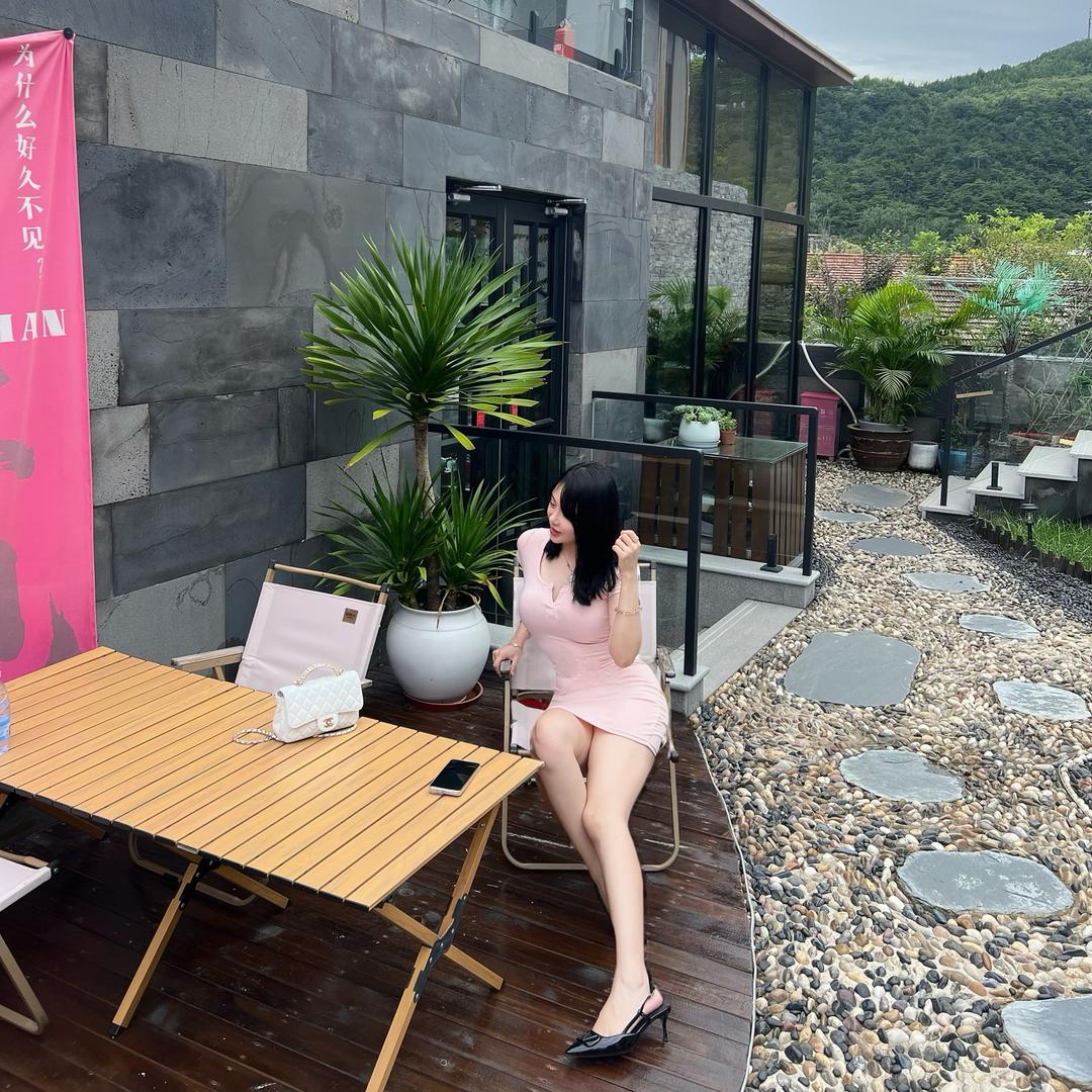 🎀微醺的妮妮🎀