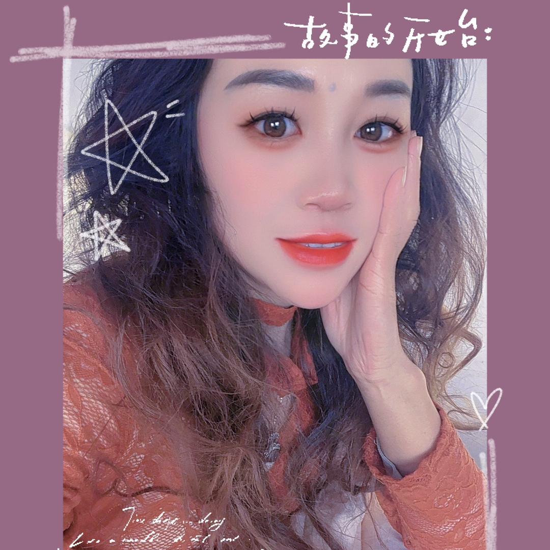 摆摊小姐姐