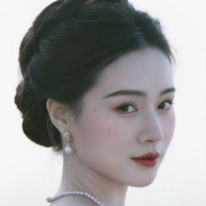 琼