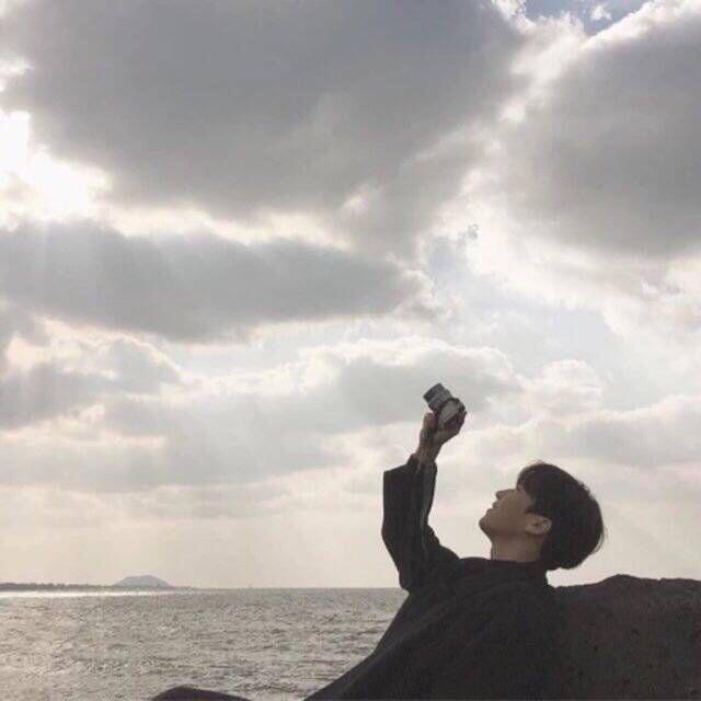 林兀_