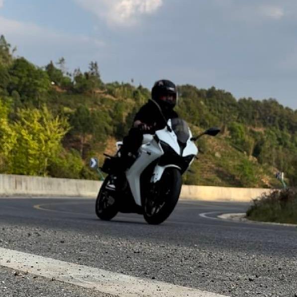 AAA碳香部落三金