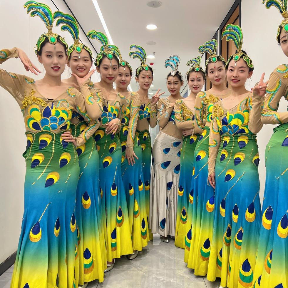 山西东方典雅舞蹈团（团队招人）