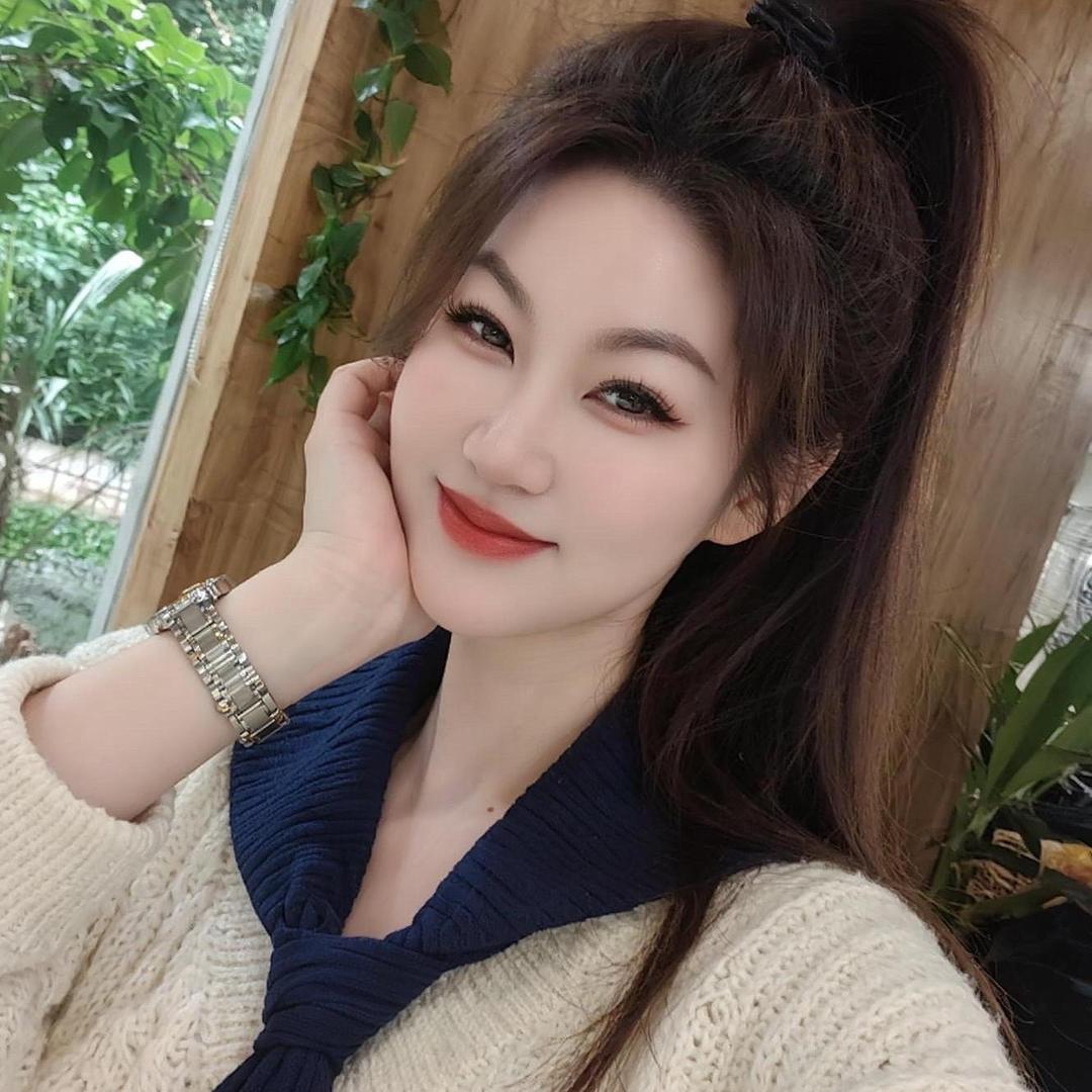 臻美（单亲妈妈）