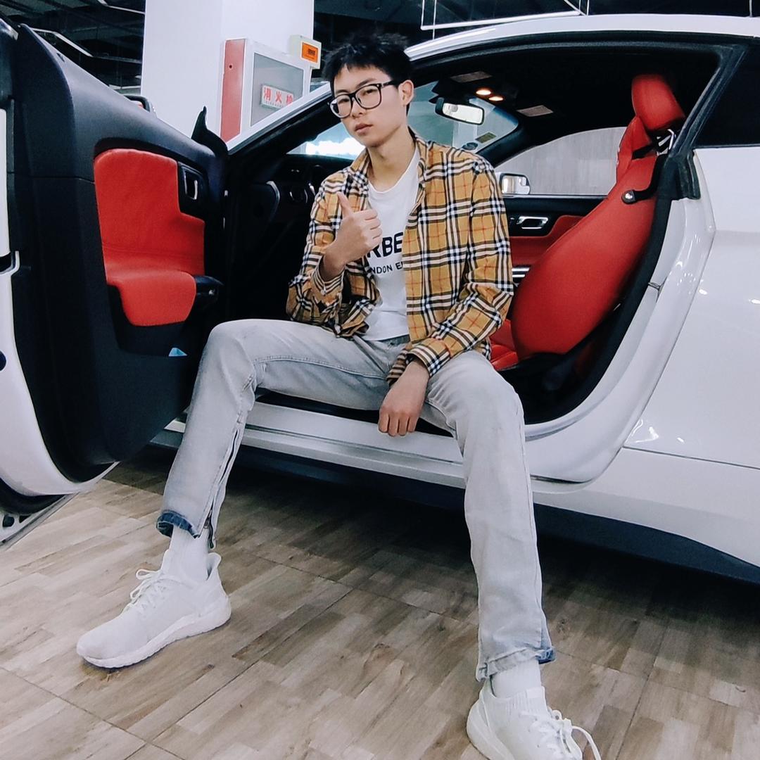 嗨文二手车（疯狂收车）