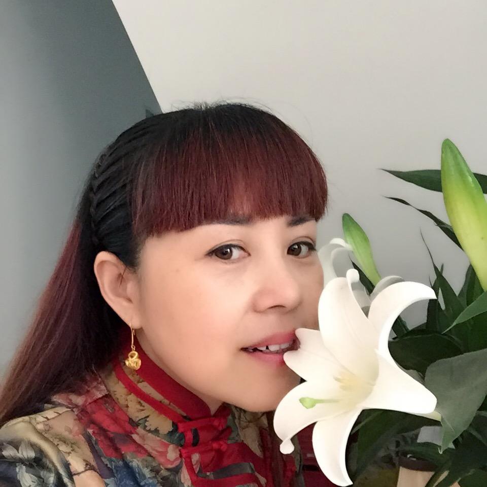 流动的月亮