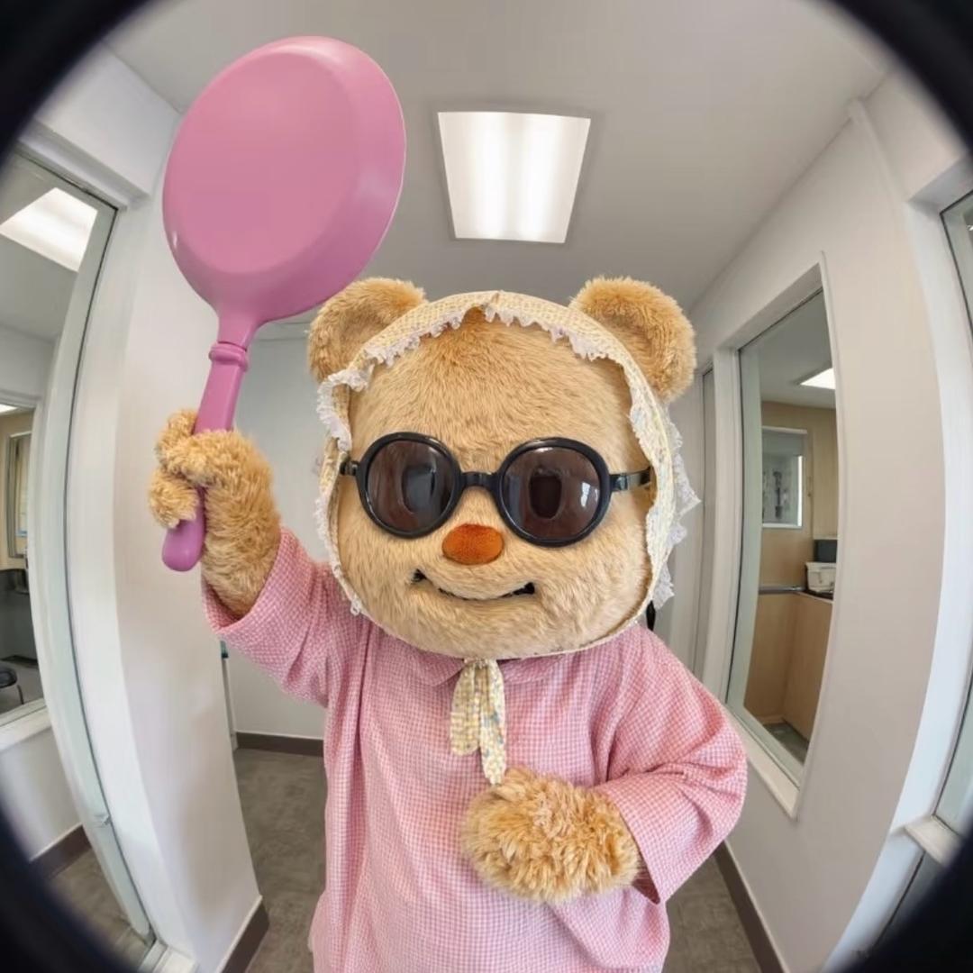 别碰到我的双下巴🙃