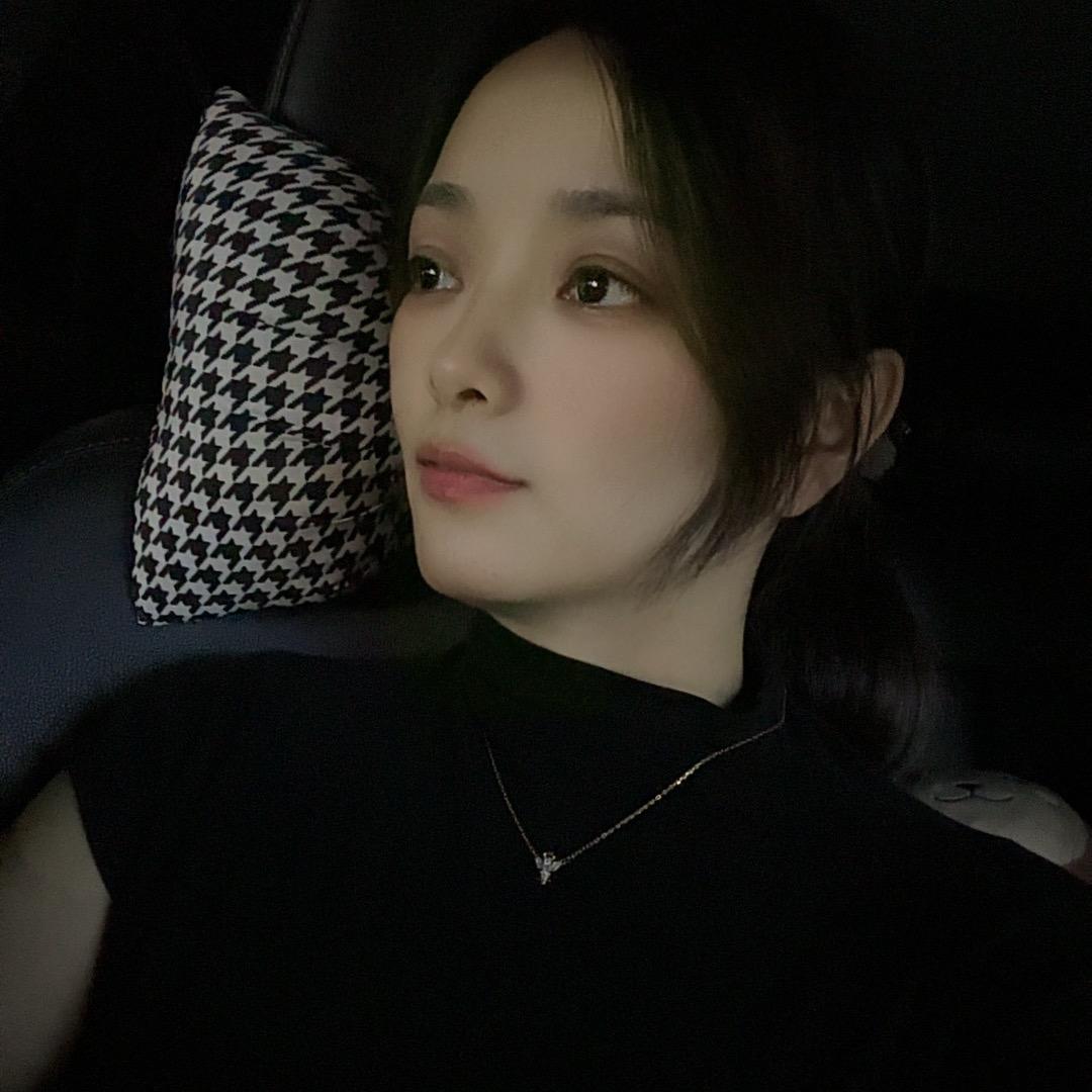 柒月吖