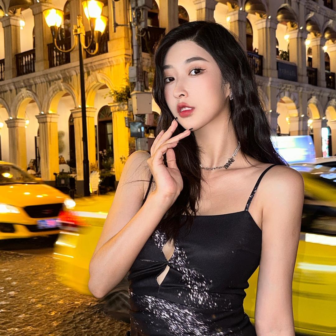 张绮丽