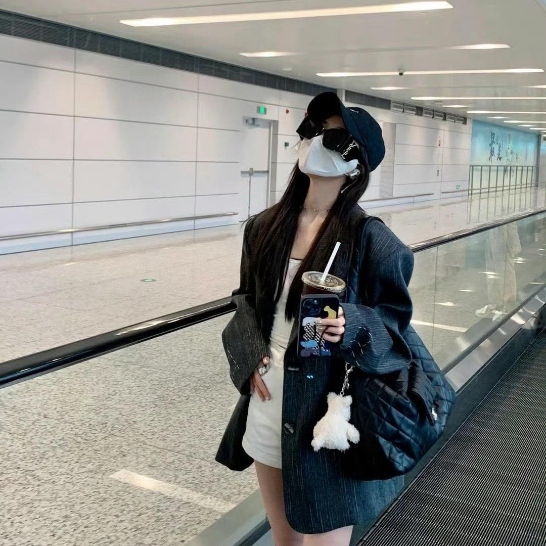 七仙女球星卡社