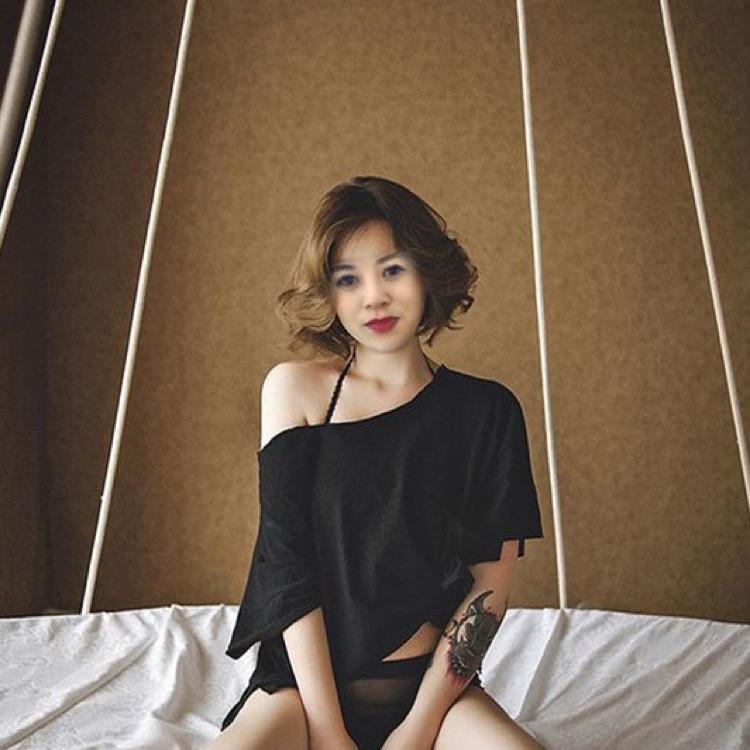 娅亚爱唱歌🎤