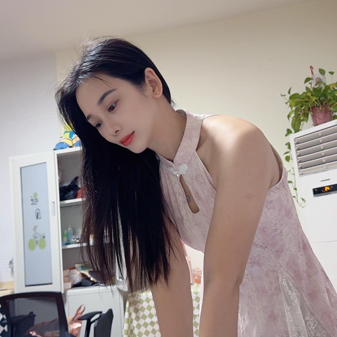 思思吖～