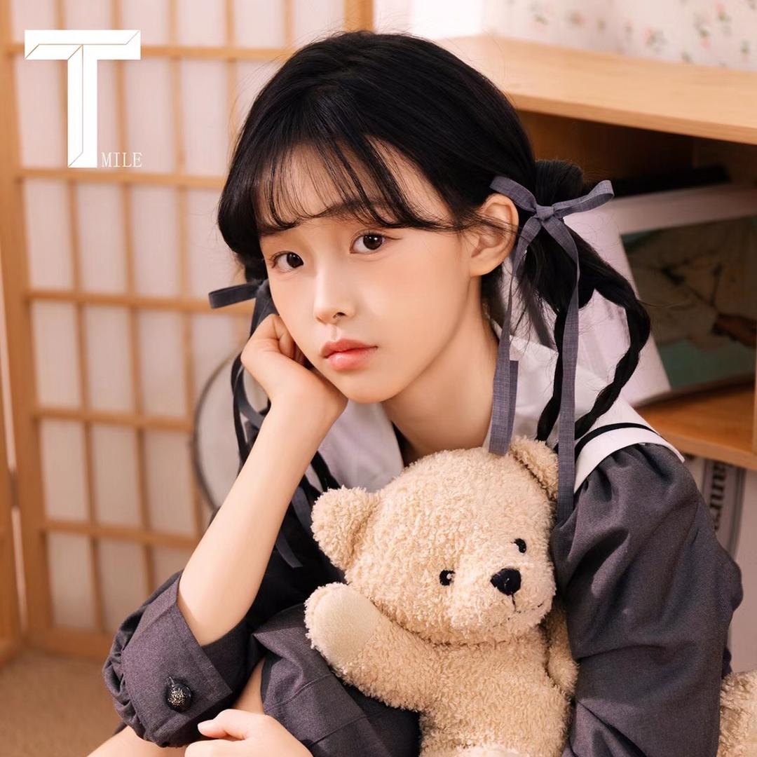 格韵青琰哦(*^ω^*)