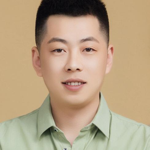 乌诚为伤者解忧