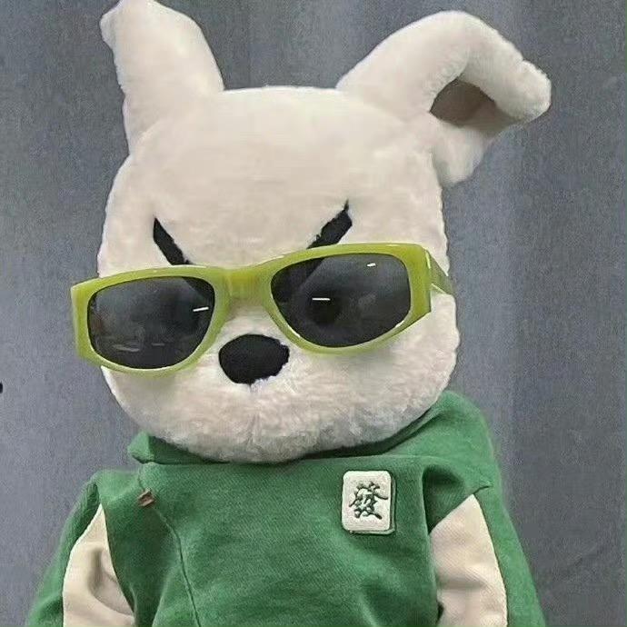 辉