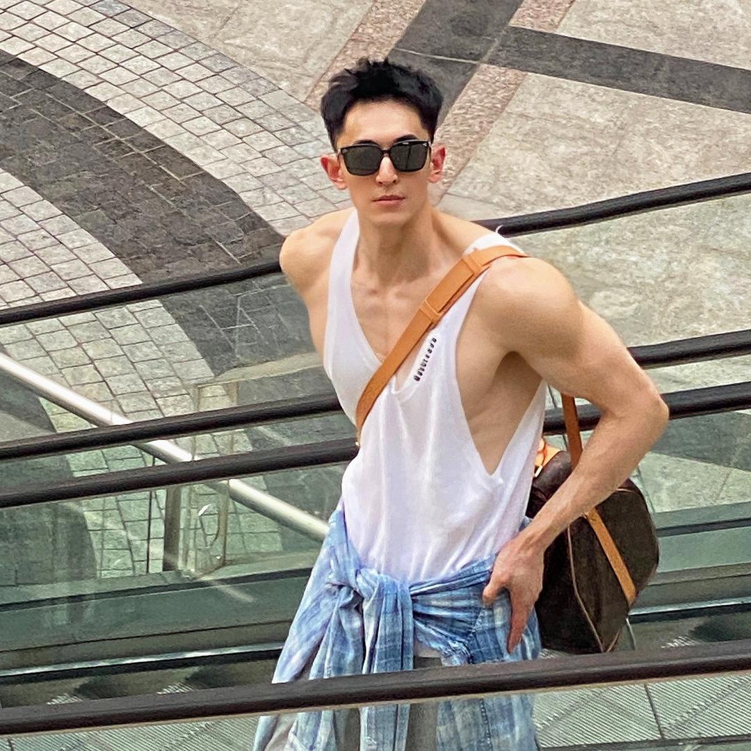Rex吴添加