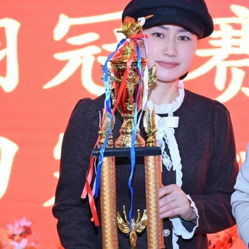 天辉丽燕焱赛鸽寄养棚