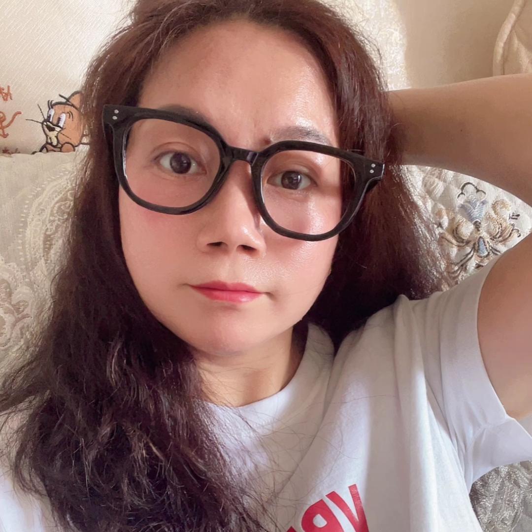 亚尔菲美容美发用品