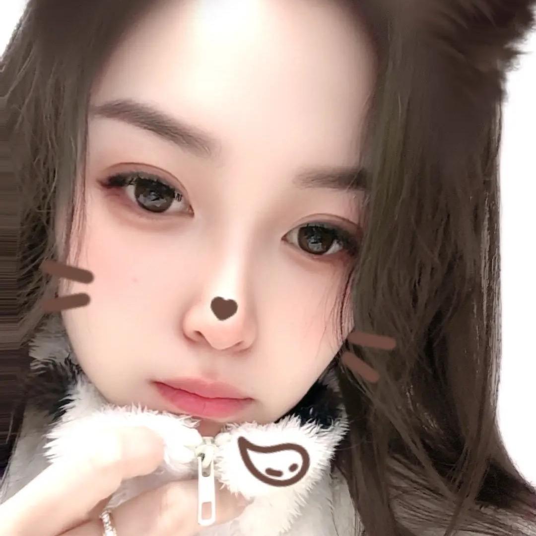 是丽丽吖
