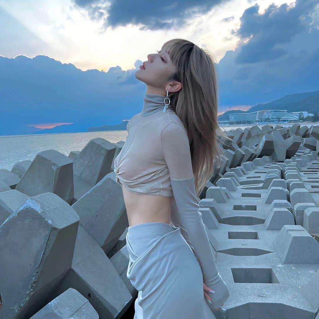 今晚月月在赏月