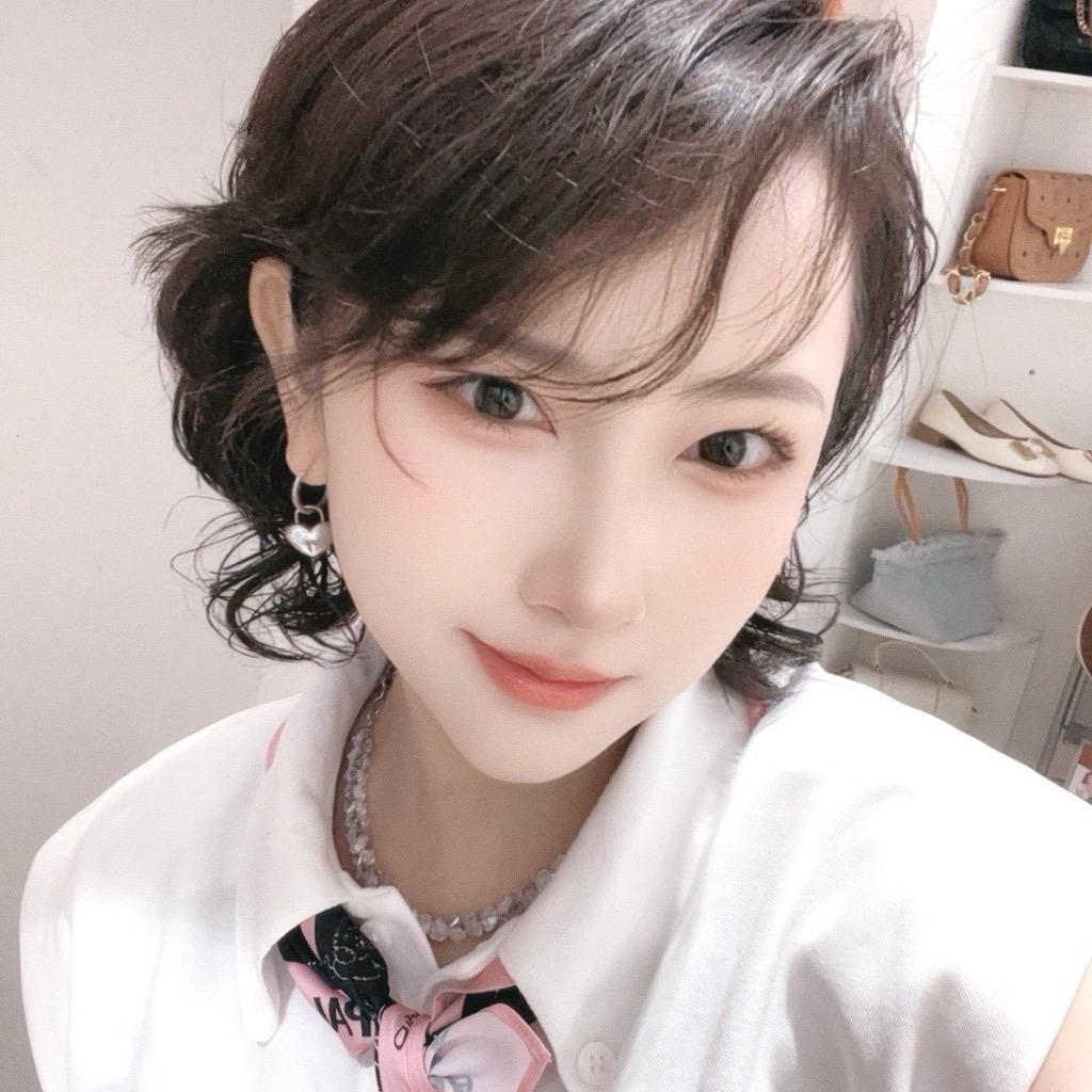 ZY女装童装集合店