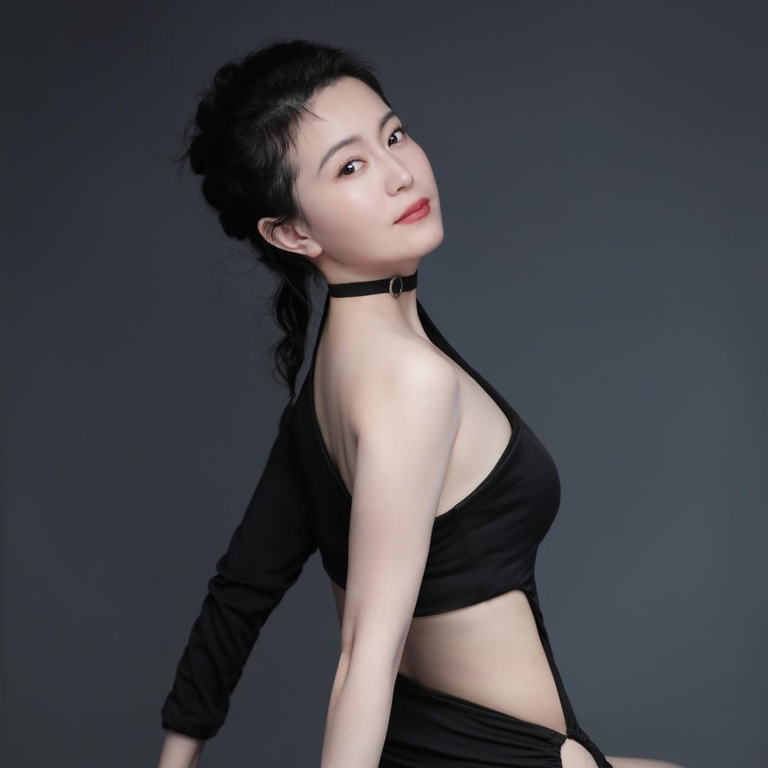 晓老婆钱多多