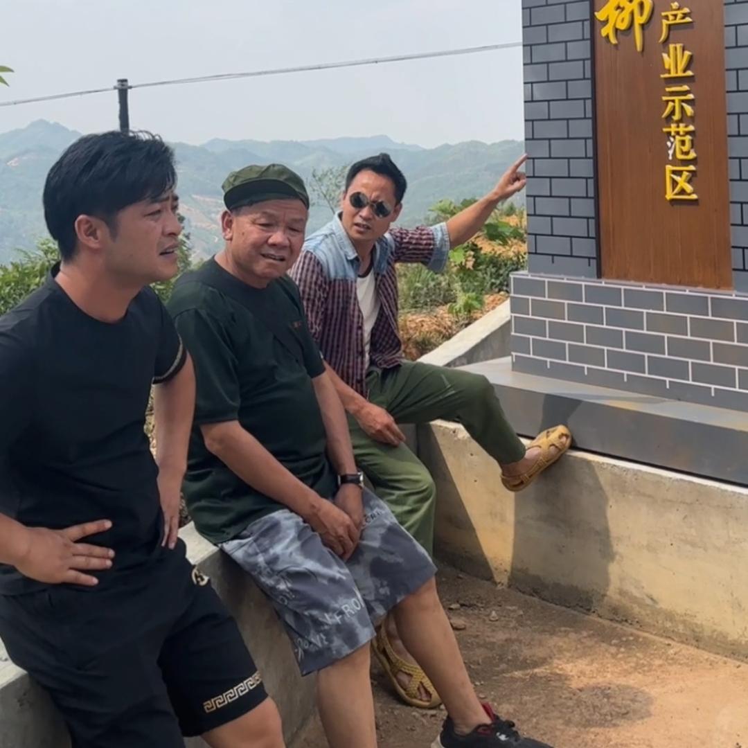 李阳光
