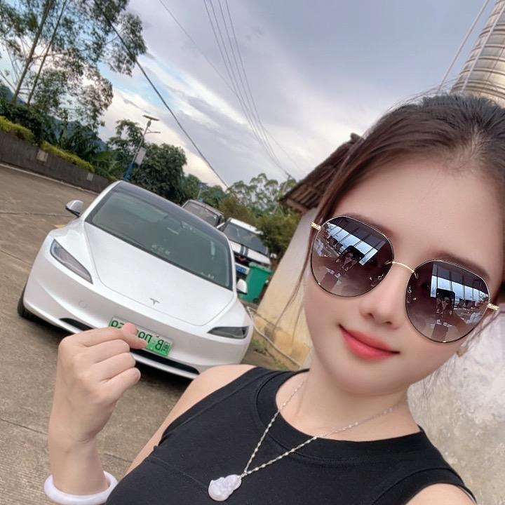 @小乔-特斯拉二手车专店