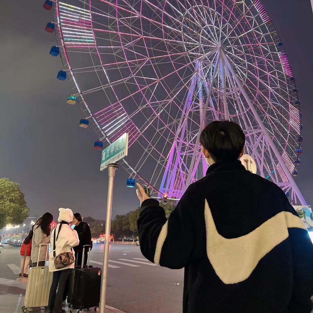 李承铉           ·