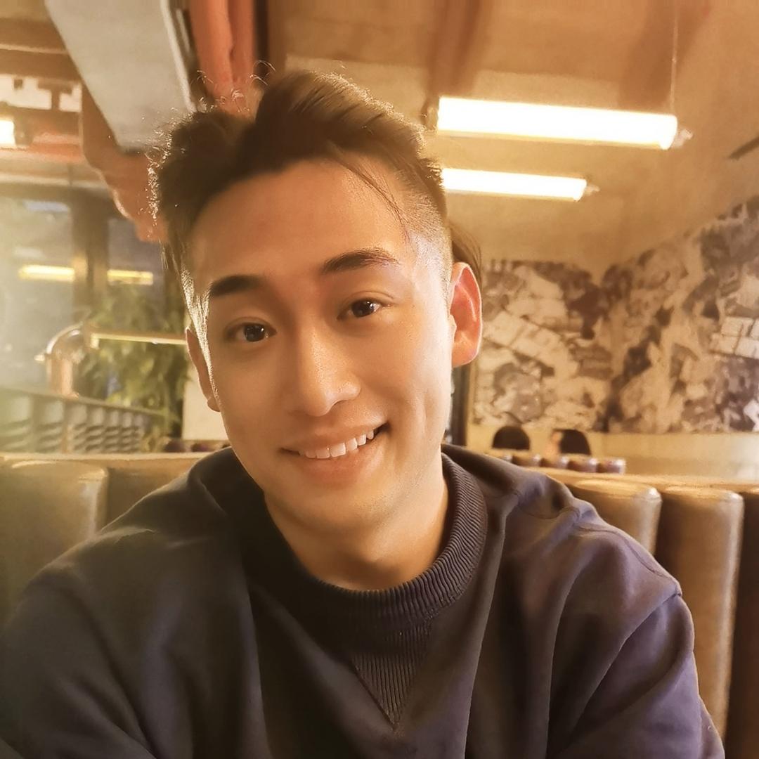 怒戳小葡萄狗头