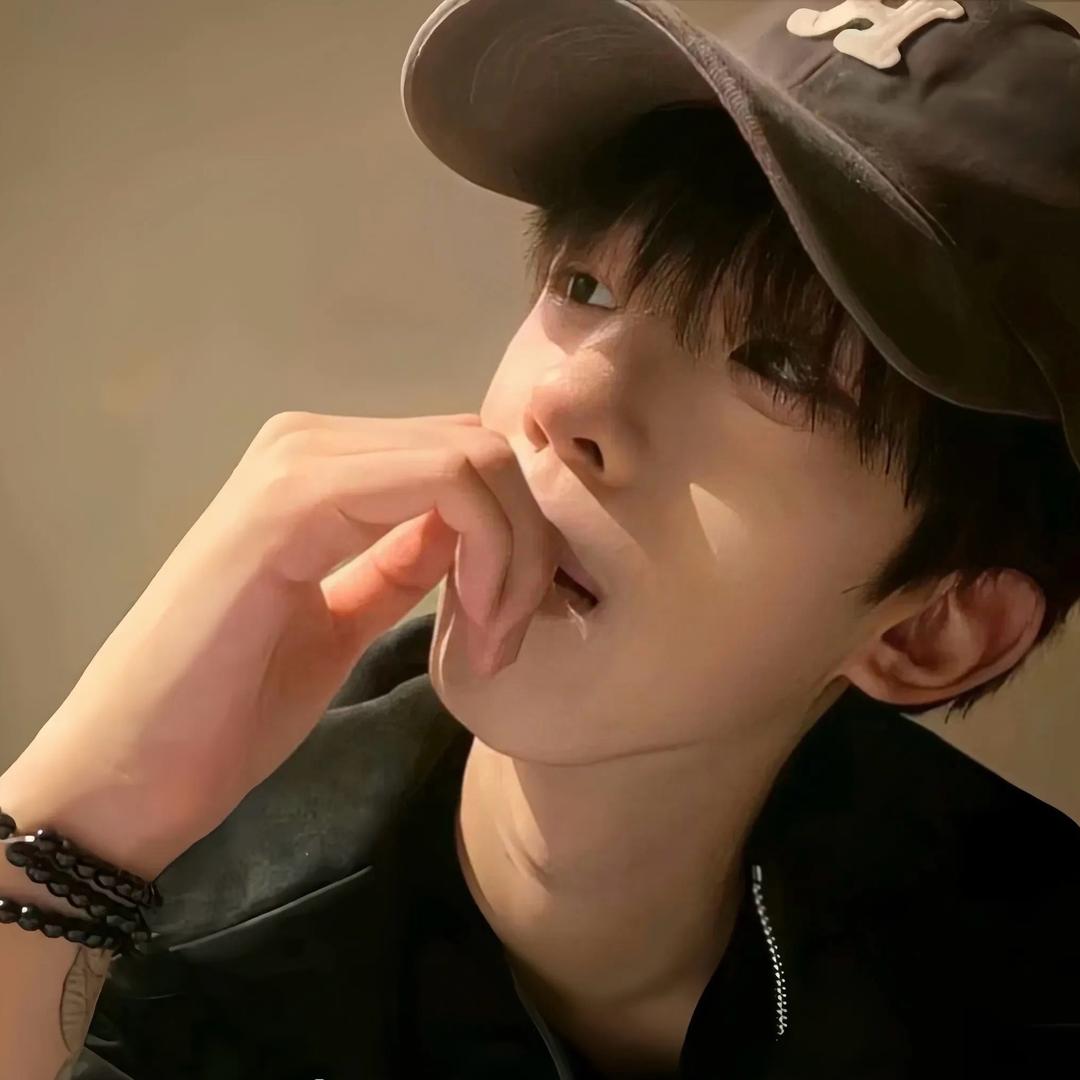 发现女友是拉含泪格调为爱做拉