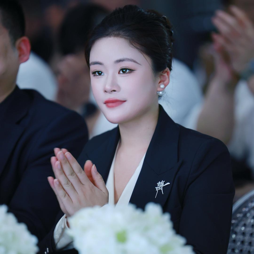 禧樽品牌总经理邹谢姣👑