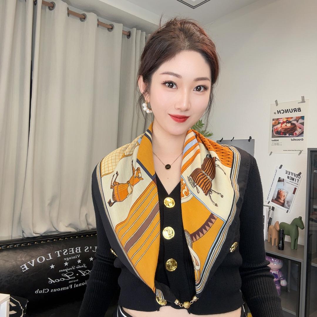 芈溪服饰穿搭