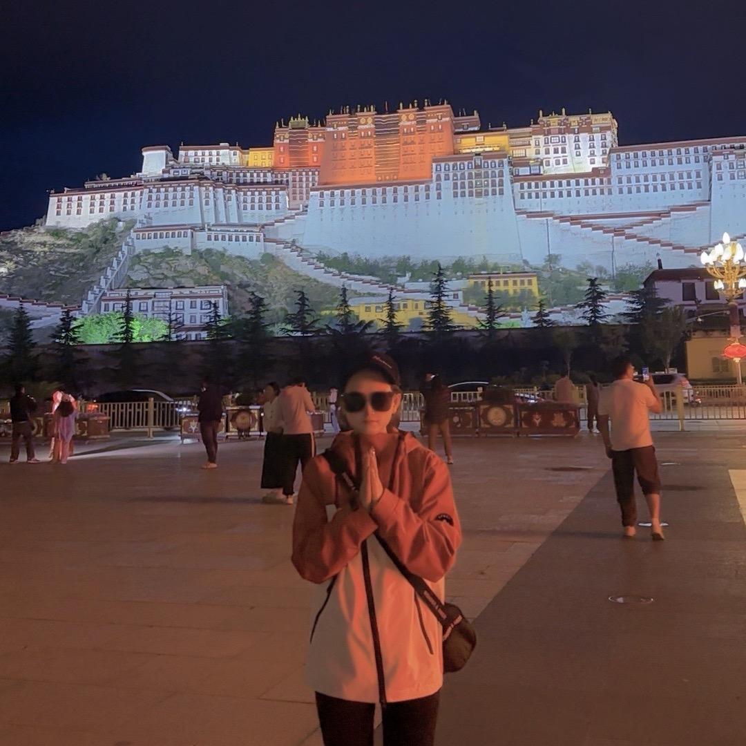 龚灵儿♛
