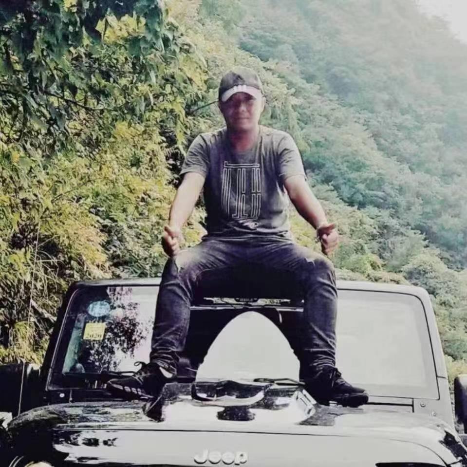 不回头往前走