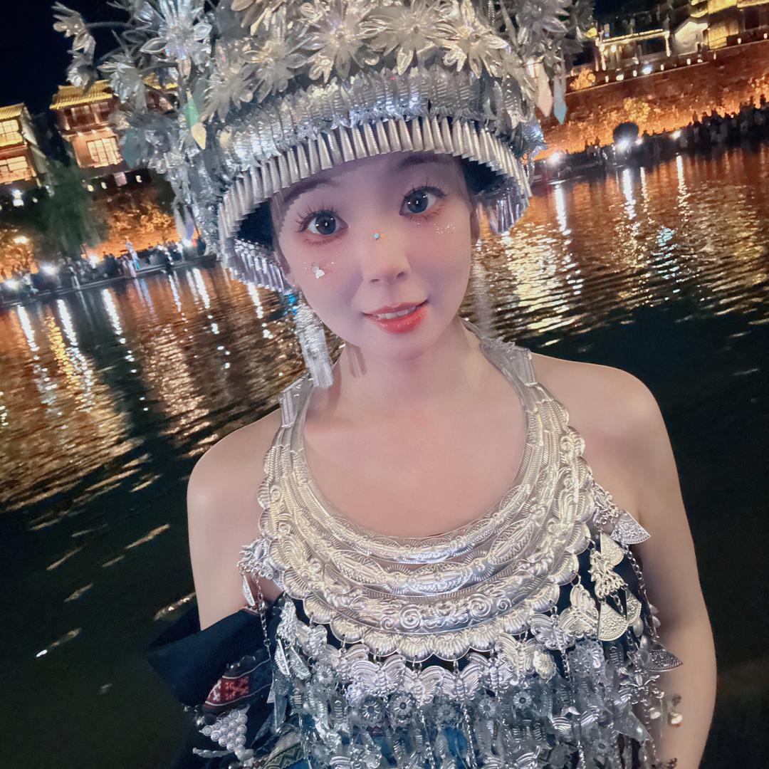 是萌萌ya