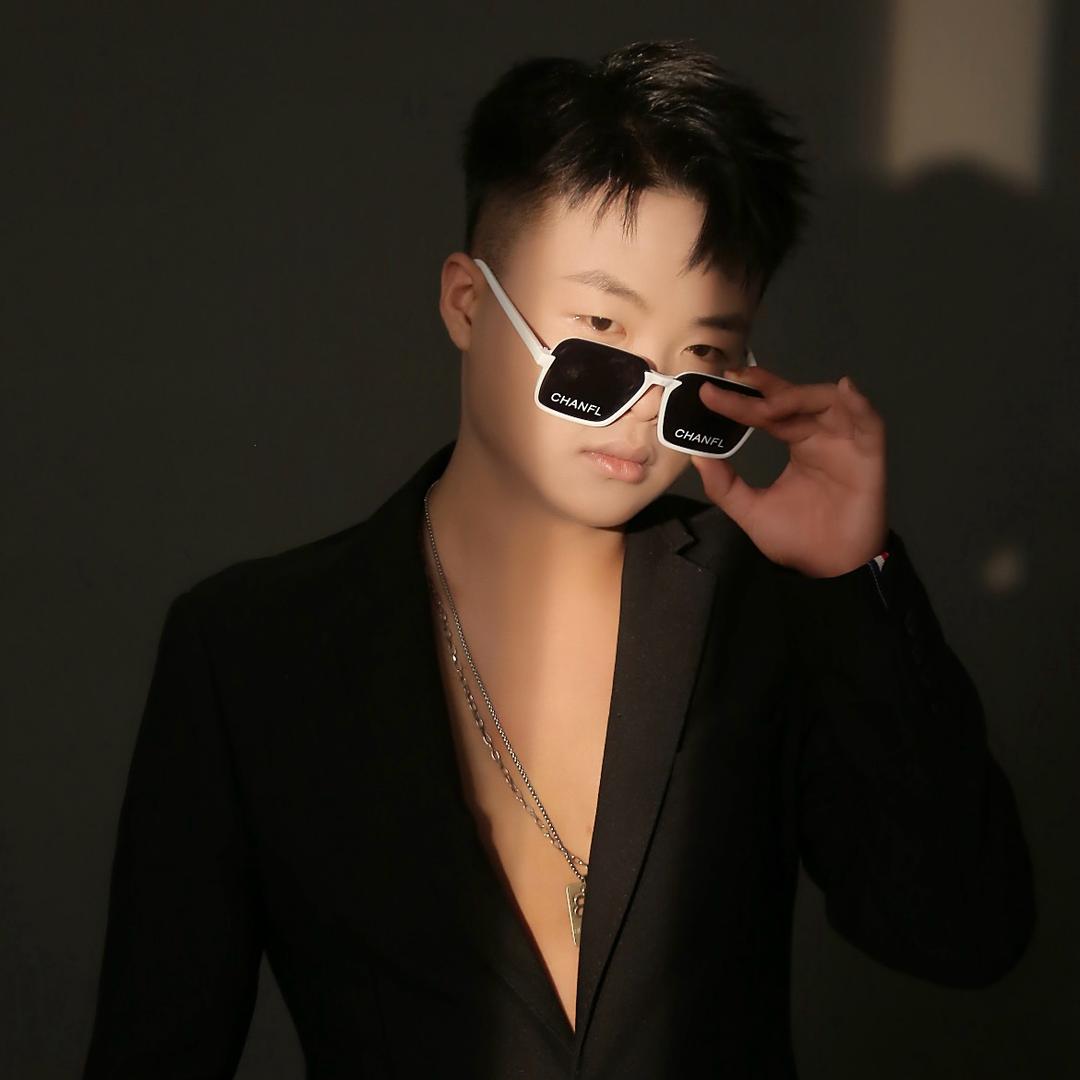 尔滨最温柔男人-子城