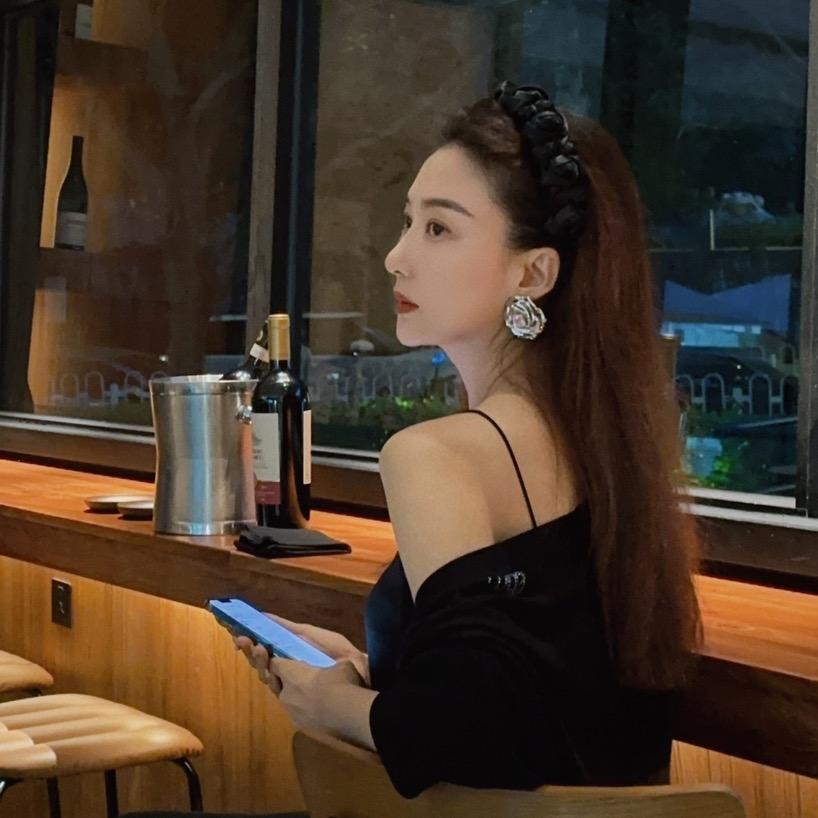 玛雅吃奶油