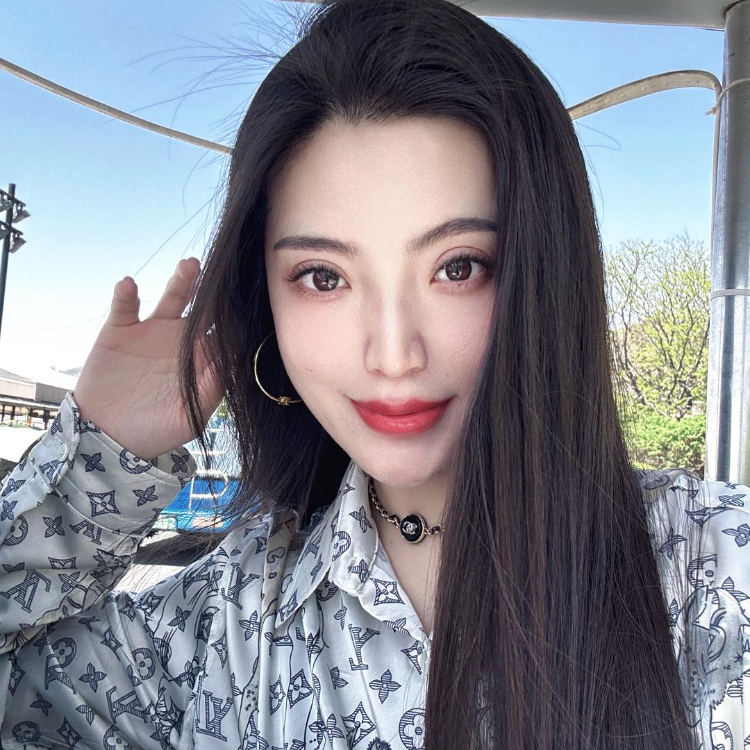 婉姐来了