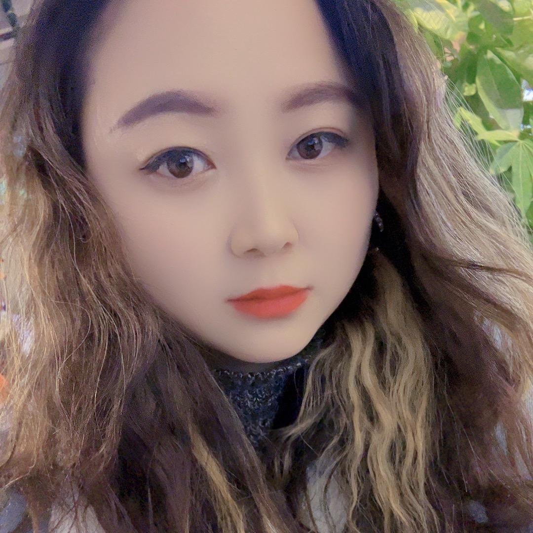 绥阳县鲜花遇上蛋糕店