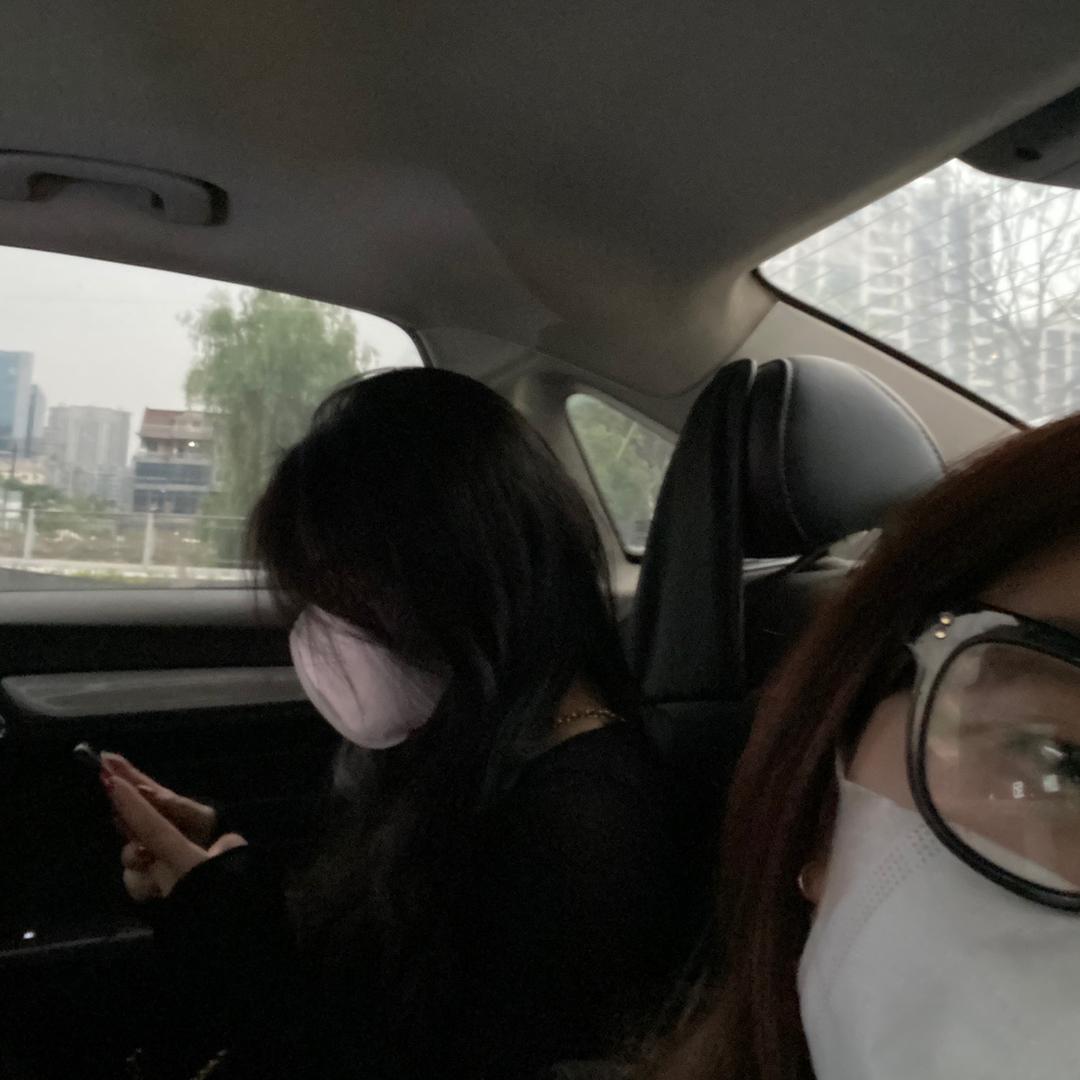 曾月半mm
