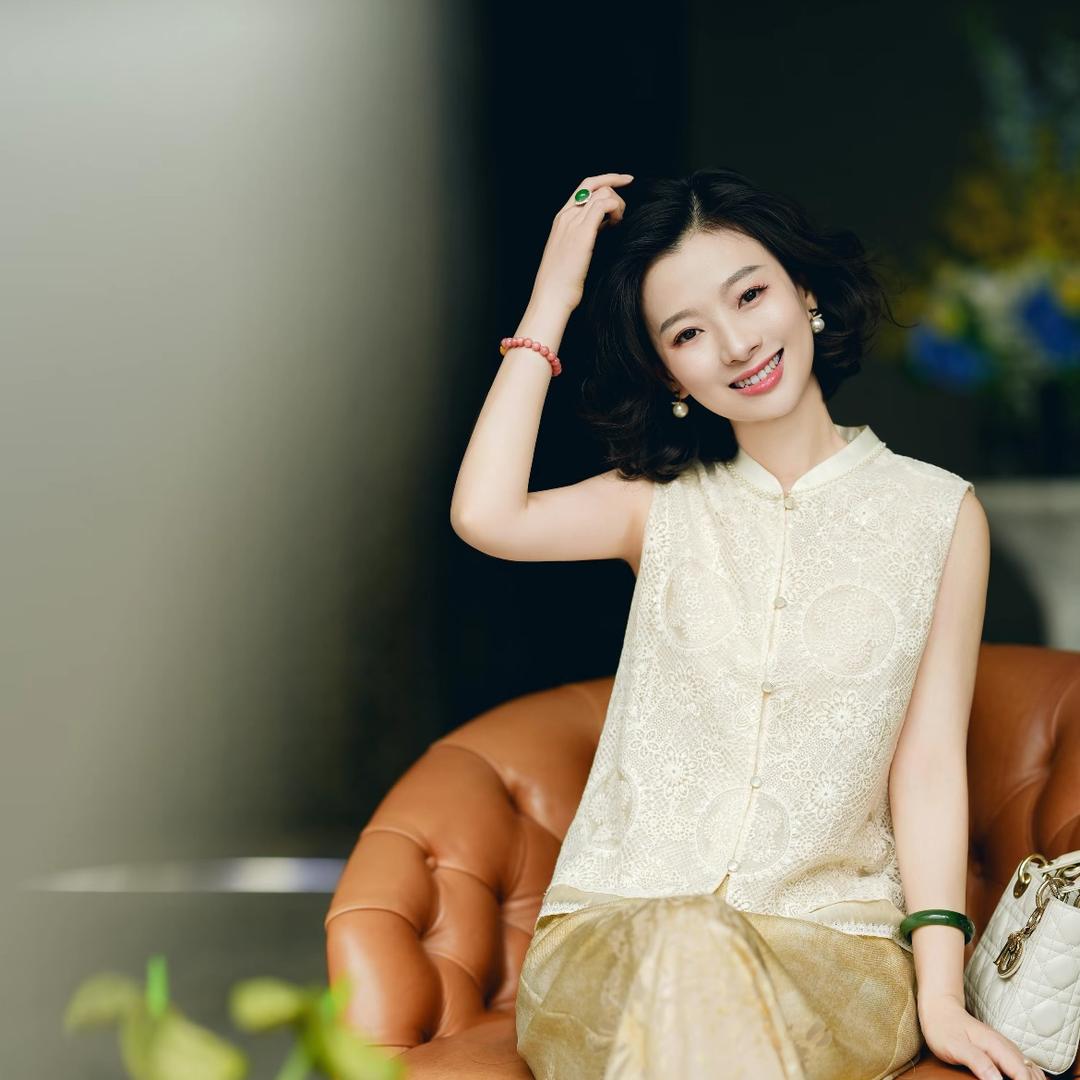 西子小老板娘《轻奢高端女装》