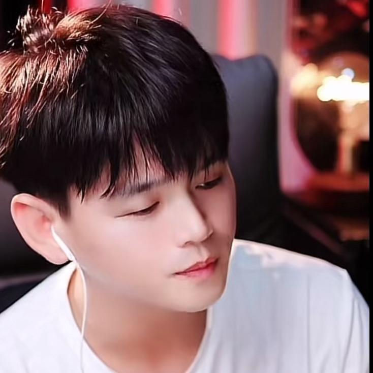小呆同学🎤