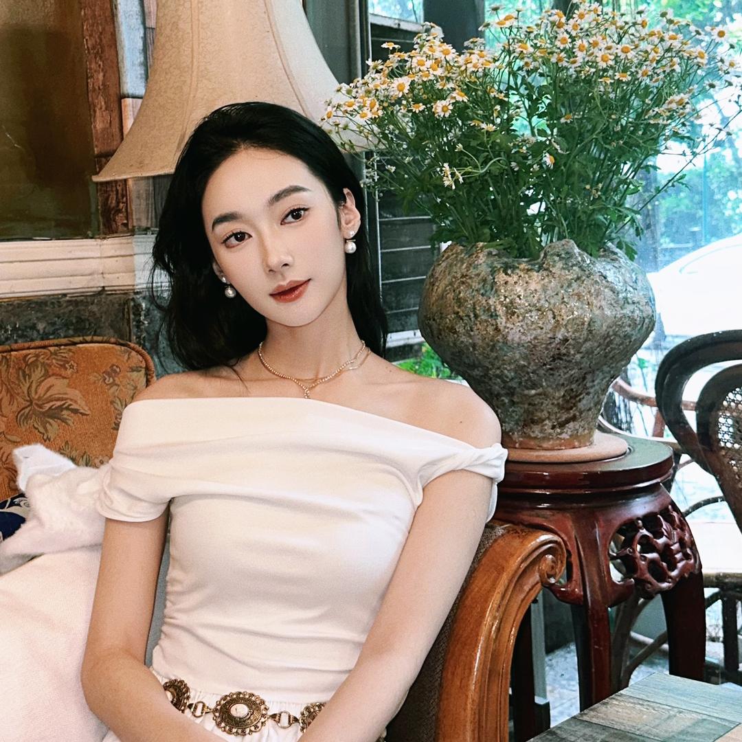 杜某某